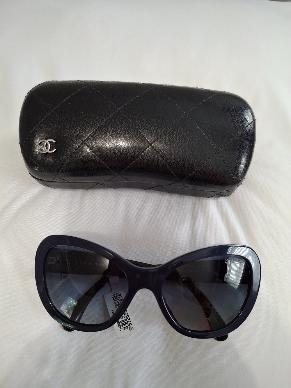 Chanel Women's Black Oversized Cat-Eye Sunglasses with Quilted Case